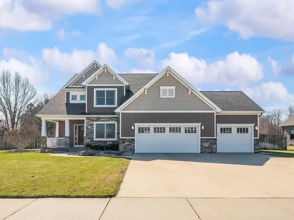 1835 Fox Prairie Rd, Saint Joseph, MI 49085