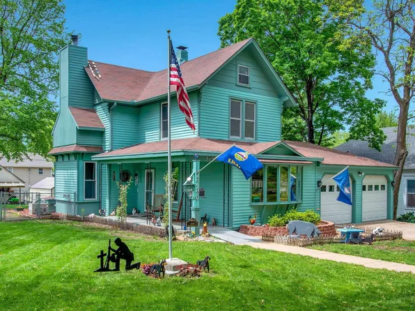 519 New Jersey Ave, Holton, KS 66436