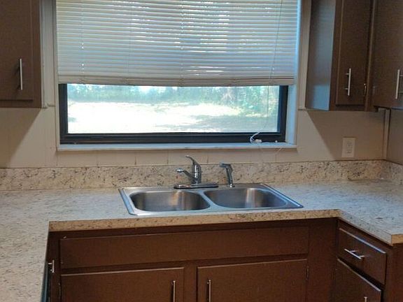 3rd image of 4809 Balboa Dr