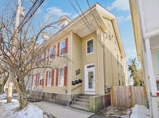11 1/2 Mason St #2, Salem, MA 01970