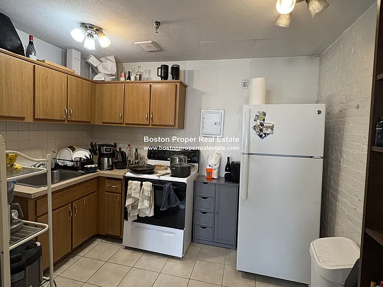 379 Marlborough St #55 — Photo 16