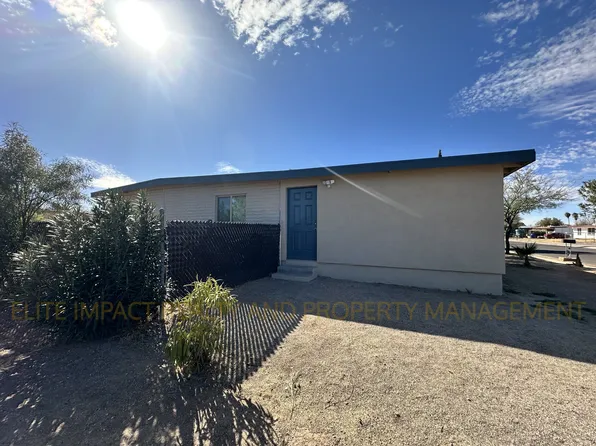7750 E Winnepeg Dr #2, Tucson, AZ 85730