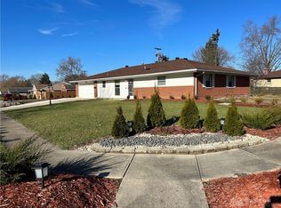 4431 Seville Dr, Englewood, OH 45322