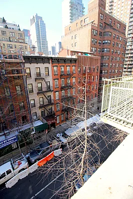 Rented by Compass | media 26