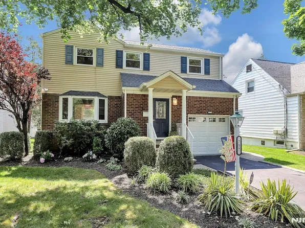 757 Bayard St, Teaneck, NJ 07666