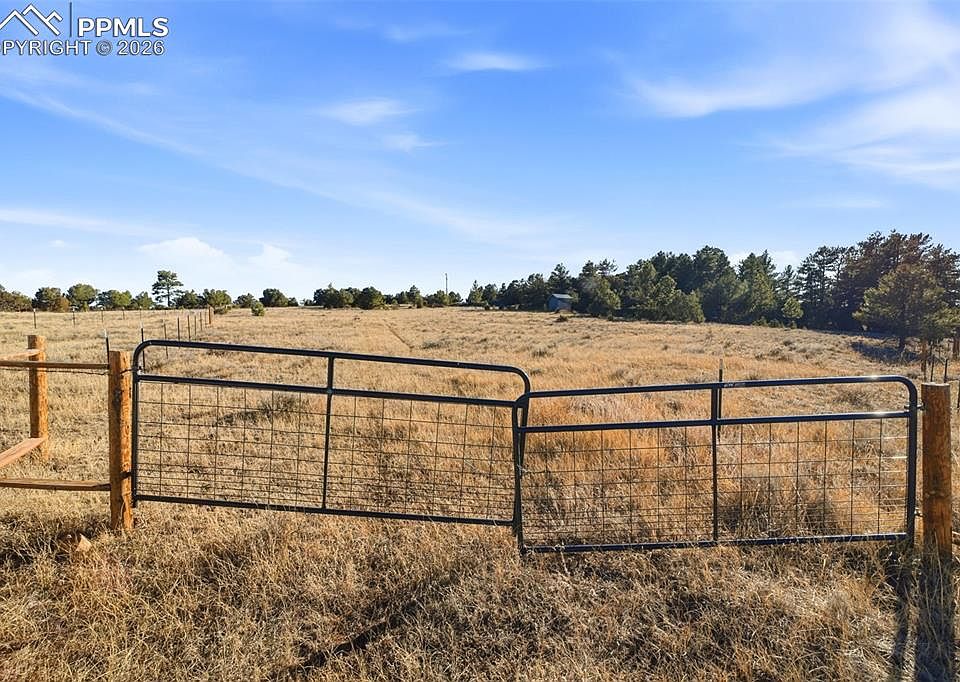 1st image of 94 Piute Dr