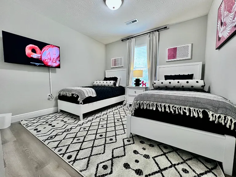 109 Southwind Blvd — Photo 15