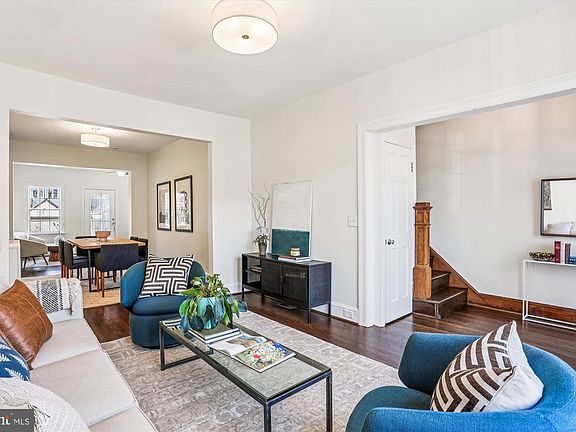 5th image of 2306 38th St NW