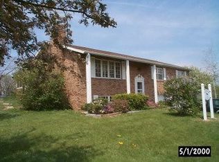 36 Basin Hill Rd, Duncannon, PA 17020