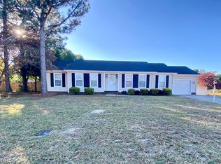 6931 Wickersham Rd, Fayetteville, NC 28314