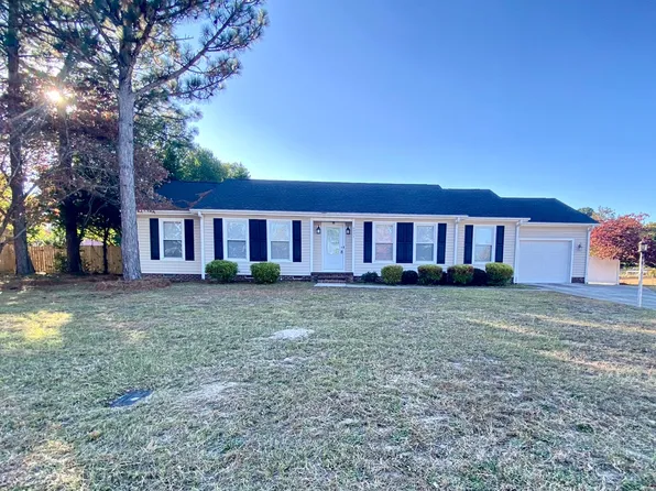 6931 Wickersham Rd, Fayetteville, NC 28314