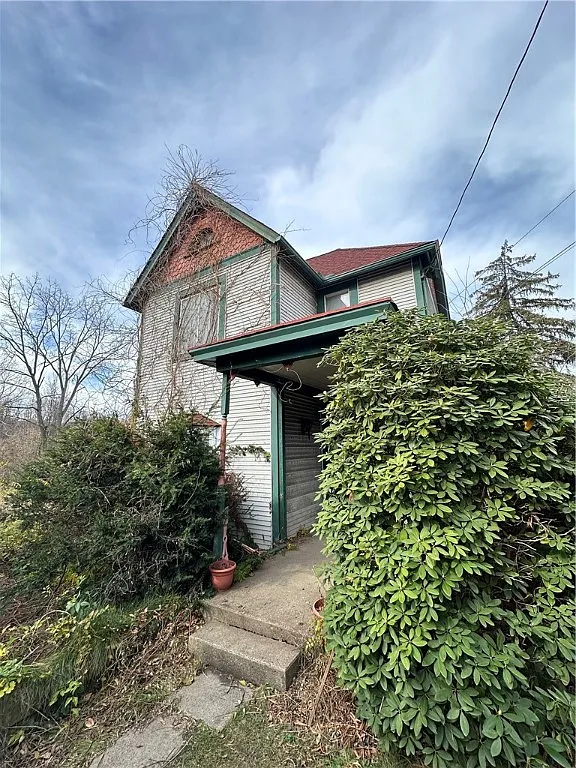 1200 Morrelle Ave photo 1