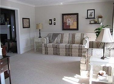 2nd image of 102 Woodview Dr
