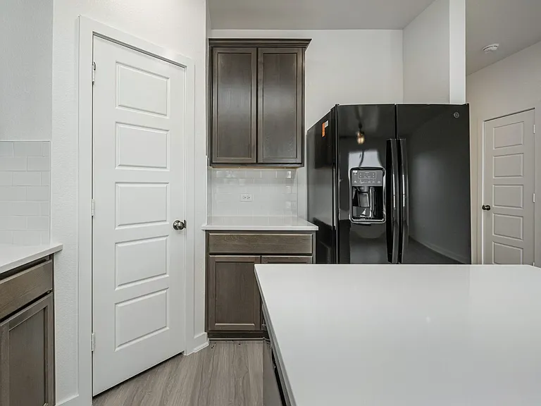 8434 Adelaide Dr — Photo 22