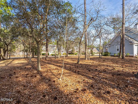 4th image of 458 Springwood Drive SE