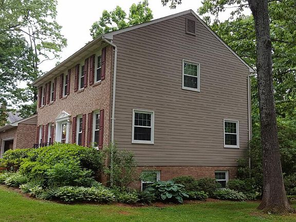 4th image of 6146 Millwood Dr