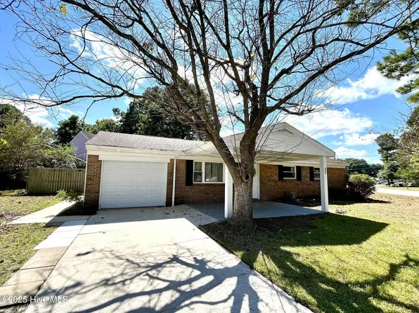 400 Ramsey Drive, Jacksonville, NC 28540