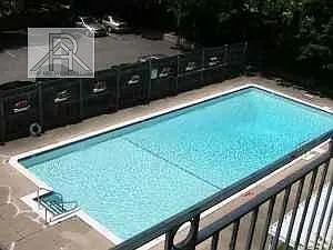 48 Green St #409 — Photo 3