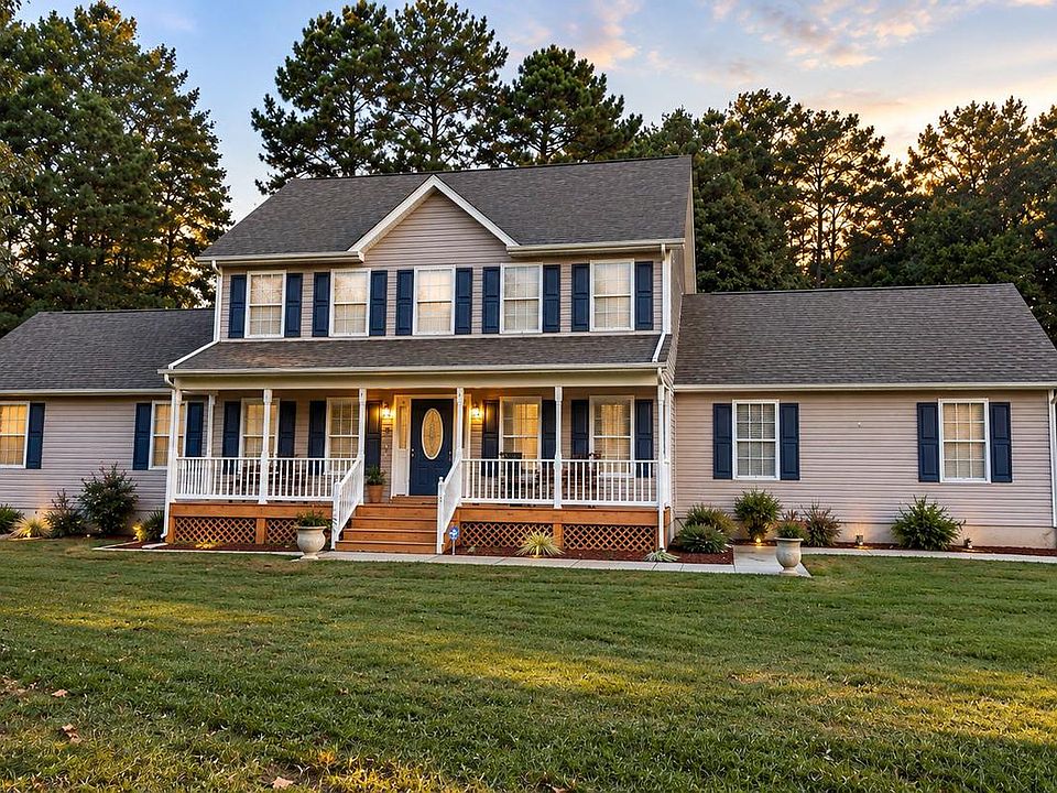 2nd image of 111 Azalea Rd