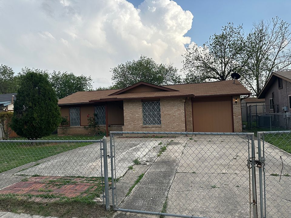 1st image of 5422 Grey Rock Dr