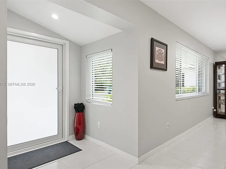 15845 SW 87th Ave — Photo 7