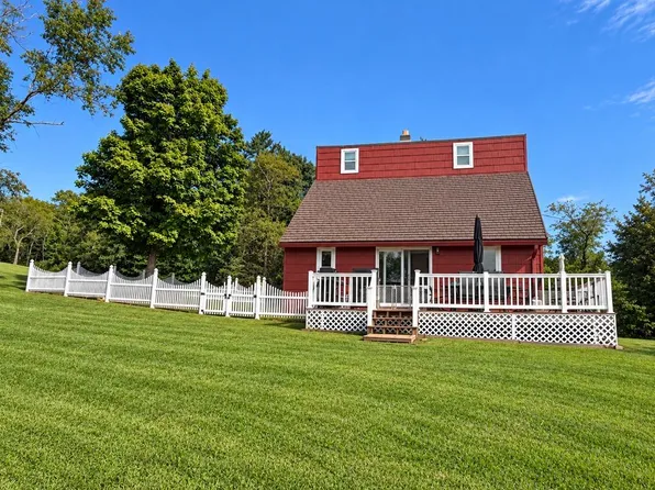 5350 Summit Ln, Robertsdale, PA 16674