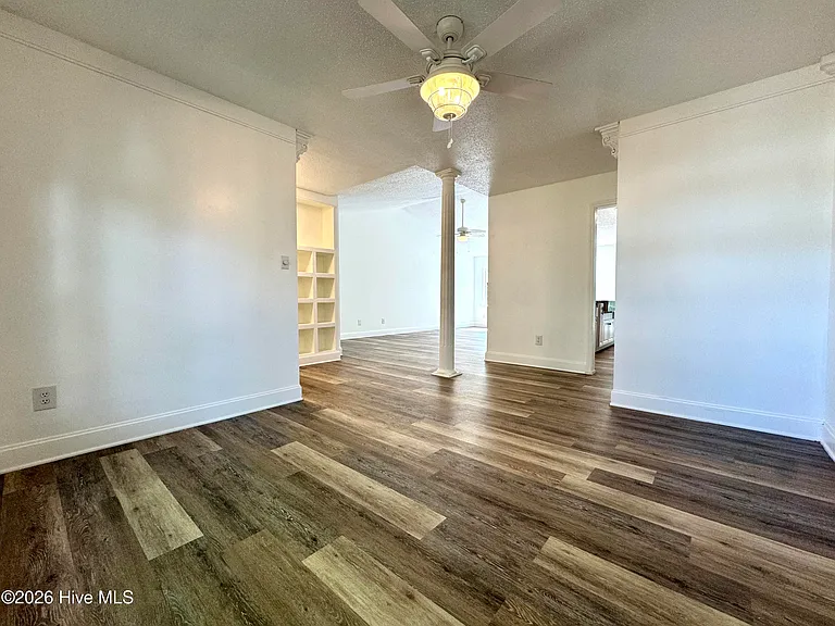 502 Worth Dr — Photo 19