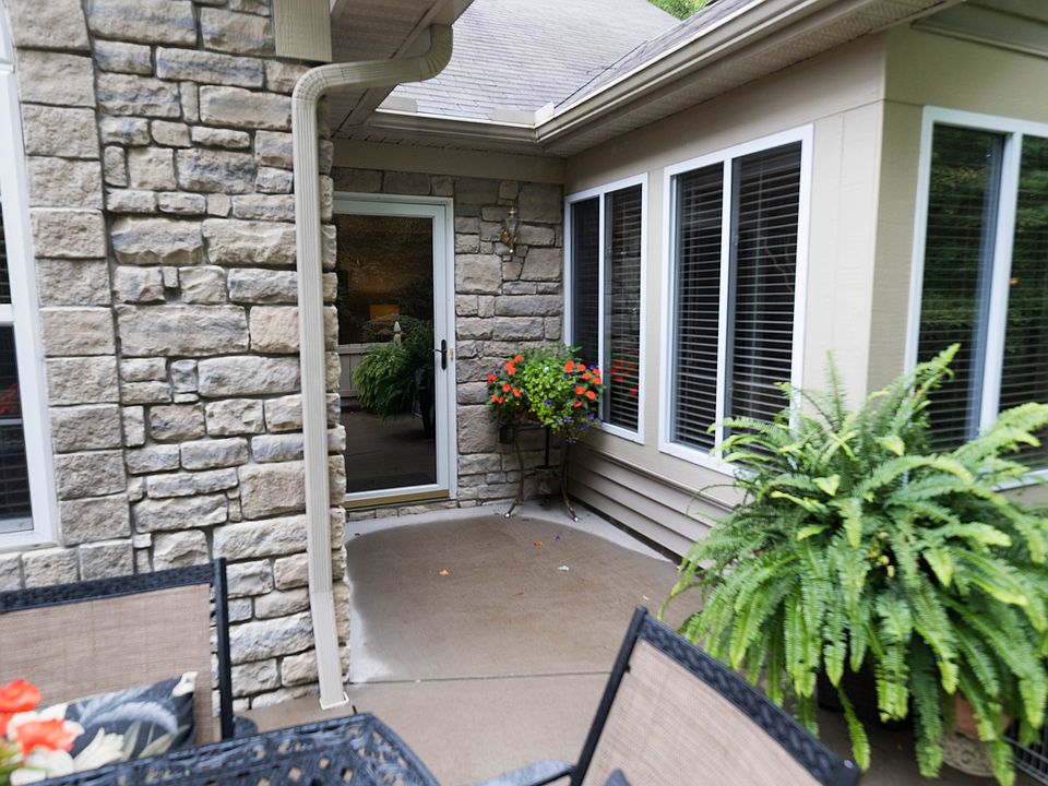 1st image of 1503 Timberline Dr