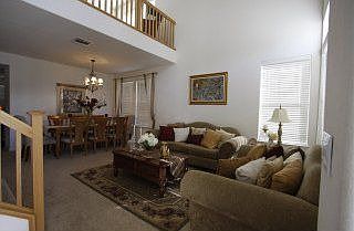 5th image of 4763 Persimmon Dr