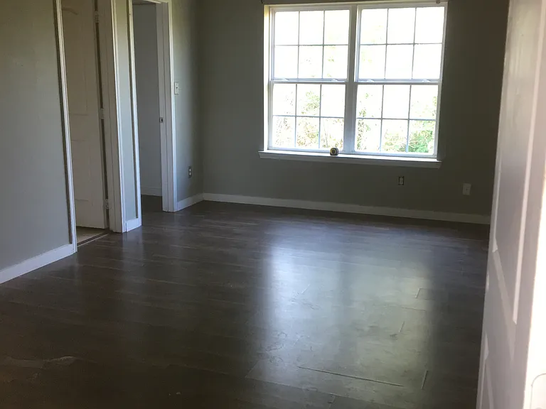 819 S Welch St — Photo 13