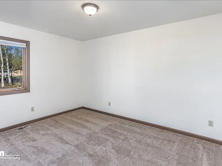 876 N Wesglenn Cir — Photo 36