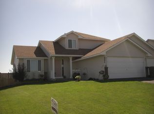10006 Innsbrook Dr, Monticello, MN 55362