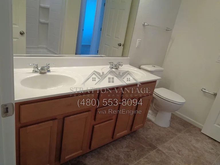 13004 W Fleetwood Ln — Photo 25