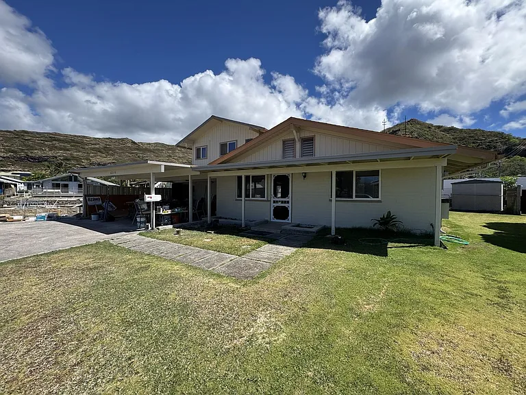 6270 Upolo Pl — Photo 29