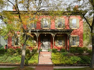 40 S Front St, Lewisburg, PA 17837