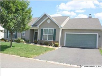 6 Summer La, Whiting, NJ, 08759