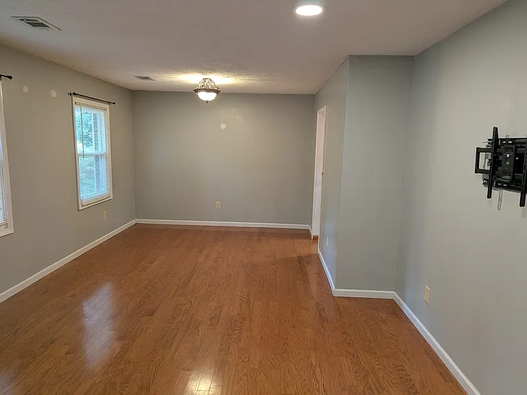 42 Doverdale Rd — Photo 13