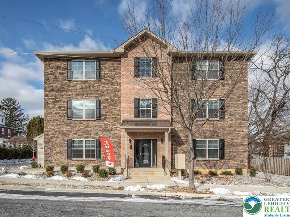 1513 Maple St #202, Bethlehem, PA 18017