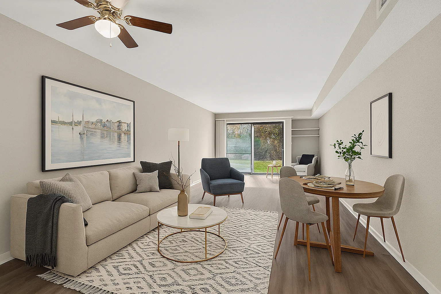 Pembroke Lake Apartments — Photo 1