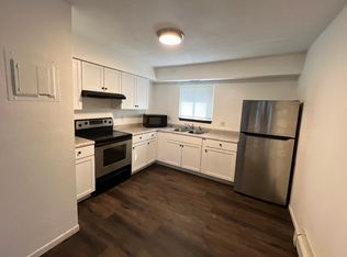 1130 S 12th St #2, Marion, IA 52302