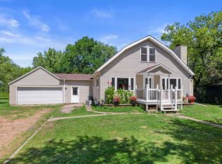 377 Wakely Rd, Nekoosa, WI 54457