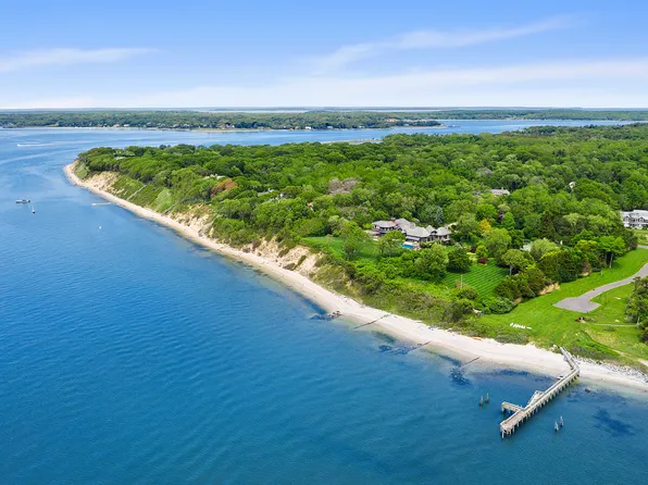 1 Fox Xing, Sag Harbor, NY 11963