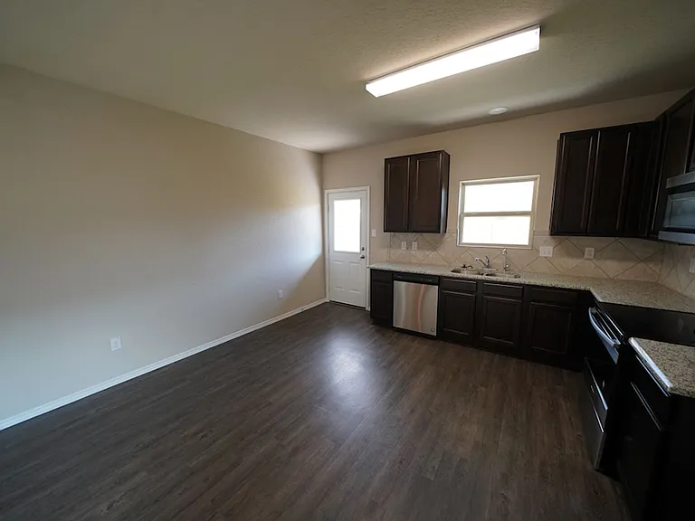745 Tupelo Tank Dr — Photo 13