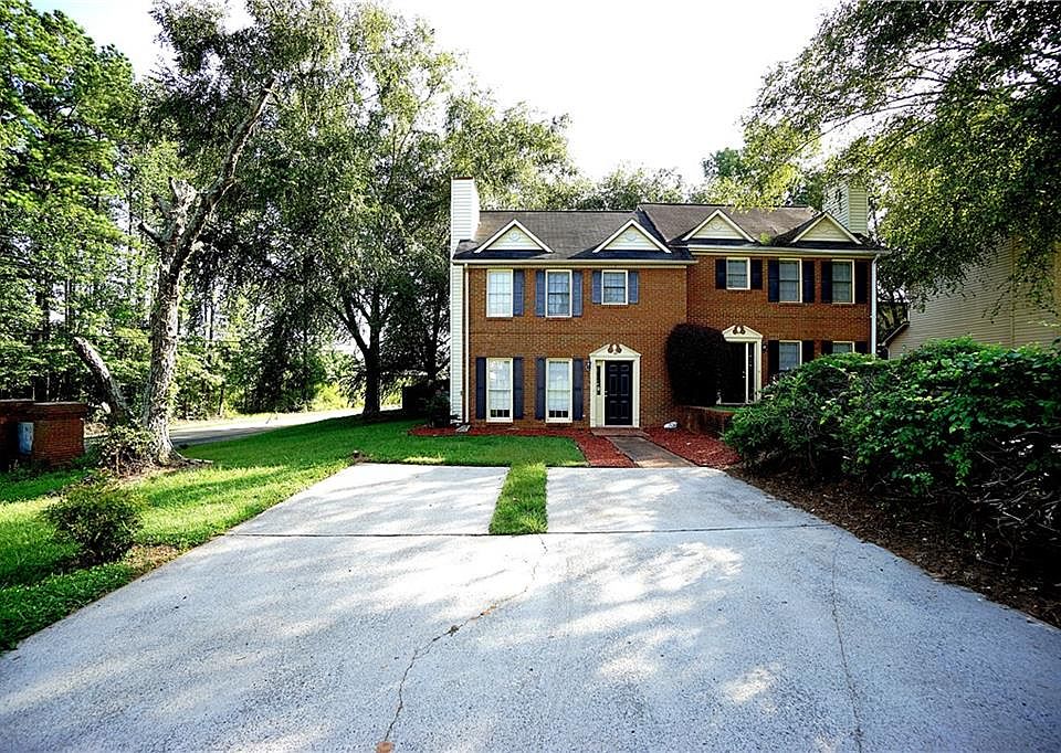 1st image of 736 Indian Lake Dr