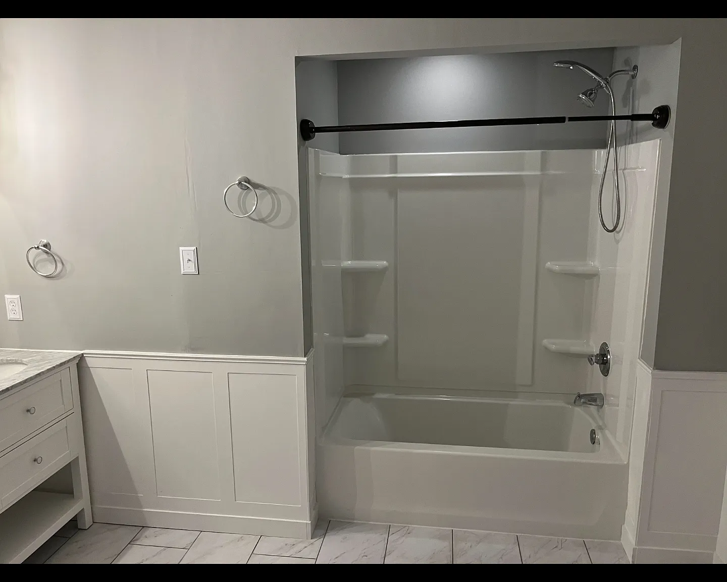 3 bed, 1864 sqft, $2,000 — Photo 3