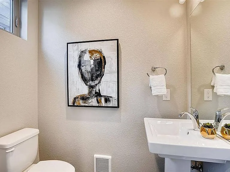 90 Galapago St #9 — Photo 23