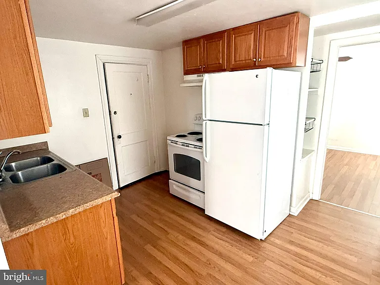 12 S Carlisle St #301 — Photo 7