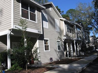 2nd image of 2905 SW Archer Rd APT 5008