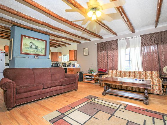 5th image of 47 Kraemer Dr