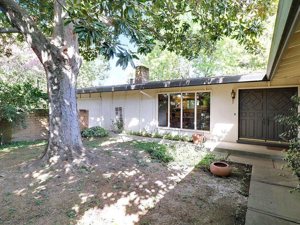 1st image of 4236 Guildford Ct